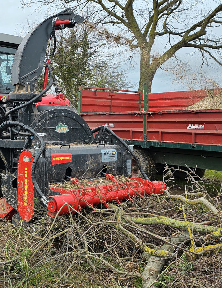 B20 bedeutet: weniger Überfahrten, geringerer Zeitaufwand, maximale Auslastung. Mit dem 4-in-1-Prinzip des B20 steigern Sie Ihre Arbeitsleistung deutlich - wirtschaftlich, nachhaltig und ohne Kompromisse.