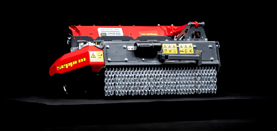 Effiziente und robuste Mulchtechnologie: Der E20 direct bewältigt mühelos Holz und Stubben bis zu 20 cm Durchmesser.
