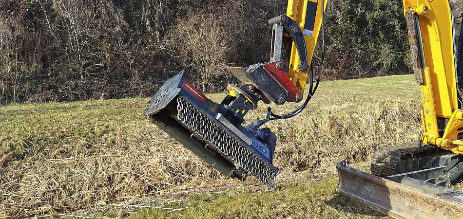 H3 Schlegelmulcher für Minibagger 2-5 t - Perfekt für die professionelle Grünpflege