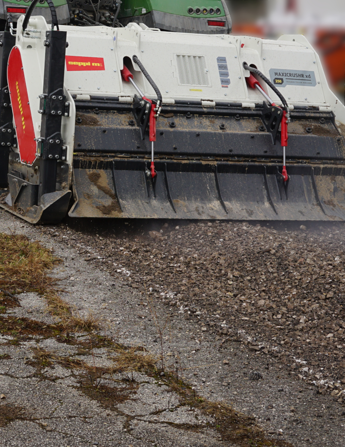 SEPPI MAXICRUSHR xd stabilization tiller and stone crusher – crushes stones up to 50 cm diameter, working depth up to 50 cm