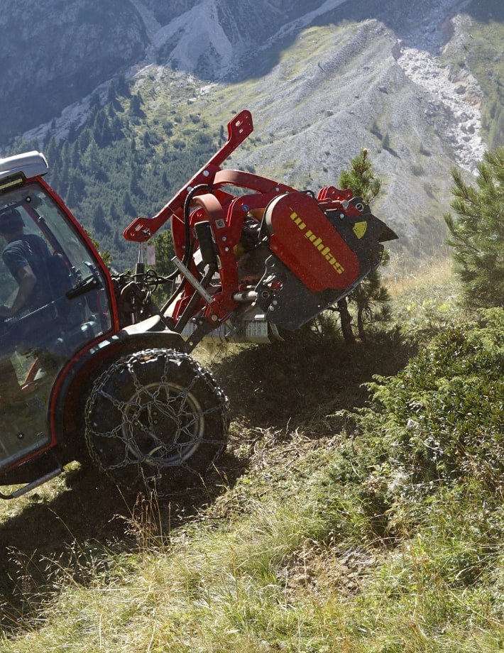 S7 compact mulcht Gras, Schnittholz, Gestrüpp und Reisig bis zu 7 cm Ø