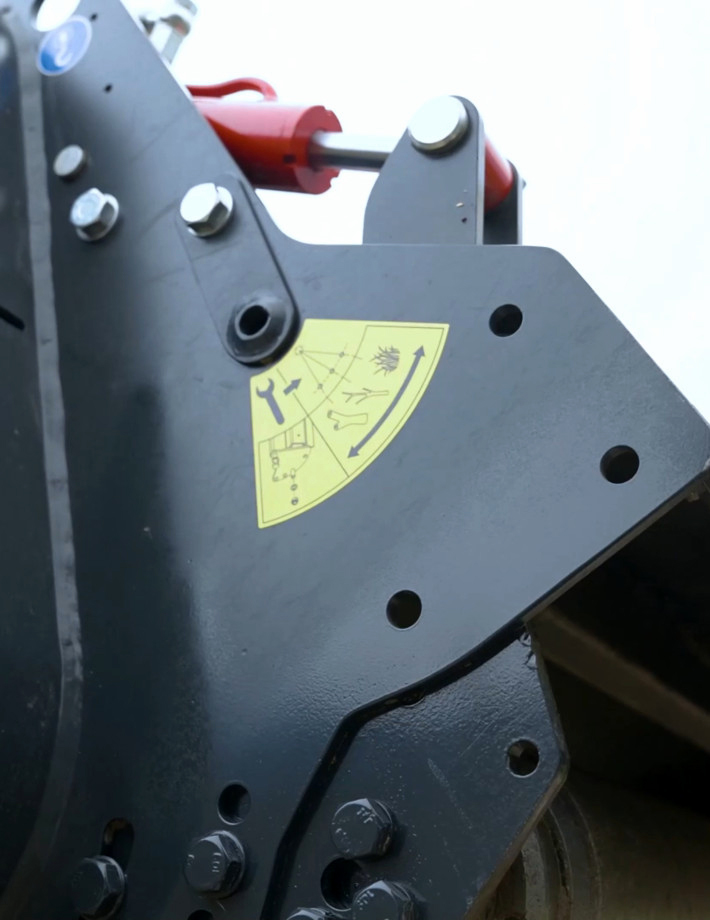 S7 dyna - Auswurfhaube M-FLAP zum Einstellen des Zerkleinerungsgrades