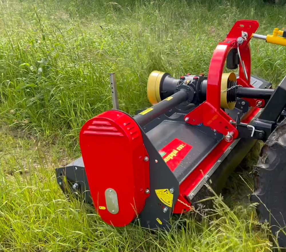 SMWA rev cf - Mulcht Gras und Reisig bis zu 5 cm Ø im Wein- und Obstbau, sowie Landschaftspflege