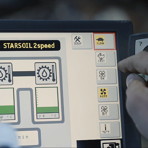 STARSOIL - Dank eines hydraulischen Stirnradgetriebes mit integrierter Kühlung bietet sie höchste Effizienz und schützt das Antriebssystem vor Überhitzung.